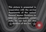 Image les soins et l'entretien de voitures privées en temps de guerre United States USA, 1943, de la seconde 31 séquences d'archives historiques vidéo 65675036559