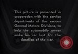 Image les soins et l'entretien de voitures privées en temps de guerre United States USA, 1943, de la seconde 35 séquences d'archives historiques vidéo 65675036559