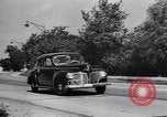 Image Entretien des voitures United States USA, 1941, de la seconde 42 séquences d'archives historiques vidéo 65675036561