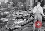 Standbild Geschichte der Studebaker Automobilherstellung South Bend Indiana USA, 1925, aus Sekunde 34 historischem Filmmaterial Videoclip 65675036570