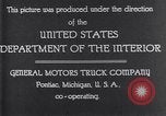 Standbild Geschichte eines Motor Fahrzeug United States USA, 1923, aus Sekunde 18 historischem Filmmaterial Videoclip 65675036571