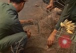Immagine di Principali Dale E Wyckoff Udorn Thailandia, 1963, secondo 49 filmato di repertorio 65675036599
