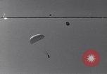 Standbild parachute Jumper Lakehurst New Jersey USA, 1936, aus Sekunde 30 historischem Filmmaterial Videoclip 65675036628