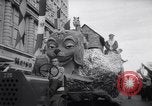 Image Mardi Gras traditionnels New Orleans Louisiana USA, 1964, de la seconde 35 séquences d'archives historiques vidéo 65675036631