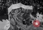 Image Mardi Gras traditionnels New Orleans Louisiana USA, 1964, de la seconde 58 séquences d'archives historiques vidéo 65675036631