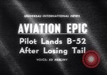 Standbild beschädigt B-52 Flugzeug landet sicher Blytheville Arkansas USA, 1964, aus Sekunde 4 historischem Filmmaterial Videoclip 65675036635