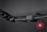 Standbild beschädigt B-52 Flugzeug landet sicher Blytheville Arkansas USA, 1964, aus Sekunde 6 historischem Filmmaterial Videoclip 65675036635
