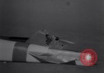 Standbild beschädigt B-52 Flugzeug landet sicher Blytheville Arkansas USA, 1964, aus Sekunde 12 historischem Filmmaterial Videoclip 65675036635