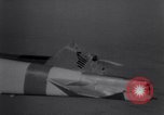 Standbild beschädigt B-52 Flugzeug landet sicher Blytheville Arkansas USA, 1964, aus Sekunde 13 historischem Filmmaterial Videoclip 65675036635