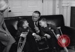 Standbild Präsident Johnson Ostern Dichtungen Unterstützung Washington DC USA, 1964, aus Sekunde 48 historischem Filmmaterial Videoclip 65675036637