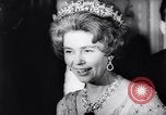 Immagine di Regina Frederika della Grecia New York United States USA, 1964, secondo 36 filmato di repertorio 65675036639