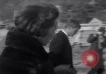 Immagine di Avvocato generale Robert Kennedy e sua moglie Ethel Corea, 1964, secondo 8 filmato di repertorio 65675036640
