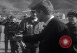 Immagine di Avvocato generale Robert Kennedy e sua moglie Ethel Corea, 1964, secondo 16 filmato di repertorio 65675036640