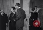 Immagine di Avvocato generale Robert Kennedy e sua moglie Ethel Corea, 1964, secondo 27 filmato di repertorio 65675036640