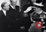 Image le Roi Olav V de Norvège Edimbourg Scotland, 1962, de la seconde 30 séquences d'archives historiques vidéo 65675036645