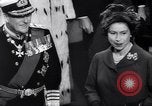 Image le Roi Olav V de Norvège Edimbourg Scotland, 1962, de la seconde 33 séquences d'archives historiques vidéo 65675036645