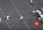 Image match de football Austin Texas USA, 1962, de la seconde 25 séquences d'archives historiques vidéo 65675036647
