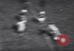 Image match de football Austin Texas USA, 1962, de la seconde 46 séquences d'archives historiques vidéo 65675036647