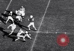 Immagine di Partita di calcio Atlanta Georgia USA, 1956, secondo 45 filmato di repertorio 65675036653