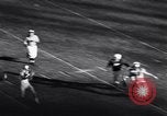 Immagine di Partita di calcio Atlanta Georgia USA, 1956, secondo 60 filmato di repertorio 65675036653
