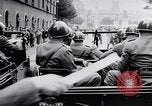 Standbild Student rally Unterstützung der ungarischen Revolution Rom Italien, 1956, aus Sekunde 29 historischem Filmmaterial Videoclip 65675036658