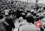 Standbild Student rally Unterstützung der ungarischen Revolution Rom Italien, 1956, aus Sekunde 55 historischem Filmmaterial Videoclip 65675036658