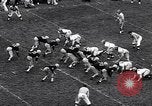 Immagine di Partita di calcio Iowa City Iowa USA, 1956, secondo 5 filmato di repertorio 65675036668