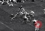 Immagine di Partita di calcio Iowa City Iowa USA, 1956, secondo 7 filmato di repertorio 65675036668