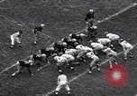 Immagine di Partita di calcio Iowa City Iowa USA, 1956, secondo 34 filmato di repertorio 65675036668