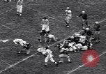 Immagine di Partita di calcio Iowa City Iowa USA, 1956, secondo 37 filmato di repertorio 65675036668