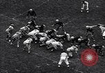 Immagine di Partita di calcio Iowa City Iowa USA, 1956, secondo 50 filmato di repertorio 65675036668
