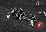 Immagine di Partita di calcio Iowa City Iowa USA, 1956, secondo 53 filmato di repertorio 65675036668