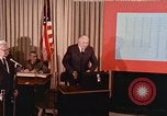 Standbild Vietnam draft Lotterie Washington DC USA, 1969, aus Sekunde 10 historischem Filmmaterial Videoclip 65675036675