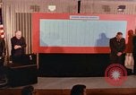 Standbild Vietnam draft Lotterie Washington DC USA, 1969, aus Sekunde 17 historischem Filmmaterial Videoclip 65675036675