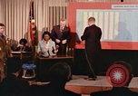 Standbild Selective Service in Aktion Washington DC USA, 1969, aus Sekunde 4 historischem Filmmaterial Videoclip 65675036676