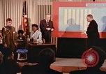 Standbild Selective Service in Aktion Washington DC USA, 1969, aus Sekunde 13 historischem Filmmaterial Videoclip 65675036676