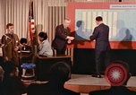 Standbild Selective Service in Aktion Washington DC USA, 1969, aus Sekunde 16 historischem Filmmaterial Videoclip 65675036676