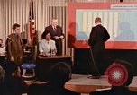 Standbild Selective Service in Aktion Washington DC USA, 1969, aus Sekunde 35 historischem Filmmaterial Videoclip 65675036676