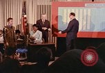 Standbild Selective Service in Aktion Washington DC USA, 1969, aus Sekunde 53 historischem Filmmaterial Videoclip 65675036676