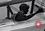 Immagine di Charles Lindbergh a bordo della USS Saratoga CV-3 Oceano Pacifico, 1929, secondo 1 filmato di repertorio 65675036681