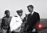 Immagine di Charles Lindbergh a bordo della USS Saratoga CV-3 Oceano Pacifico, 1929, secondo 24 filmato di repertorio 65675036681