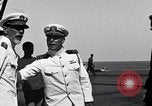 Immagine di Charles Lindbergh a bordo della USS Saratoga CV-3 Oceano Pacifico, 1929, secondo 31 filmato di repertorio 65675036681