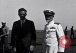 Immagine di Charles Lindbergh a bordo della USS Saratoga CV-3 Oceano Pacifico, 1929, secondo 35 filmato di repertorio 65675036681