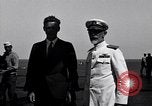 Immagine di Charles Lindbergh a bordo della USS Saratoga CV-3 Oceano Pacifico, 1929, secondo 36 filmato di repertorio 65675036681