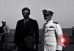 Immagine di Charles Lindbergh a bordo della USS Saratoga CV-3 Oceano Pacifico, 1929, secondo 41 filmato di repertorio 65675036681