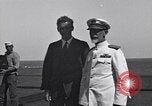 Immagine di Charles Lindbergh a bordo della USS Saratoga CV-3 Oceano Pacifico, 1929, secondo 45 filmato di repertorio 65675036681