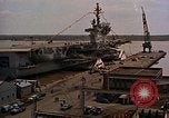Image United States Ship Kitty Hawk CVA-63 Philadelphia Pennsylvania USA, 1961, de la seconde 27 séquences d'archives historiques vidéo 65675036685
