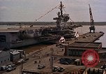 Image United States Ship Kitty Hawk CVA-63 Philadelphia Pennsylvania USA, 1961, de la seconde 31 séquences d'archives historiques vidéo 65675036685