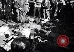 Image cadavre de Mussolini Milan Italie, 1945, de la seconde 9 séquences d'archives historiques vidéo 65675036686
