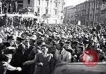 Image cadavre de Mussolini Milan Italie, 1945, de la seconde 12 séquences d'archives historiques vidéo 65675036686